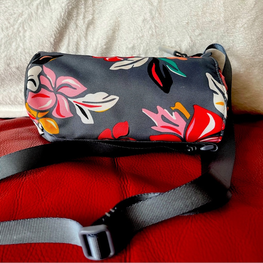 Vera Bradley water bottle carrier with shoulder strap